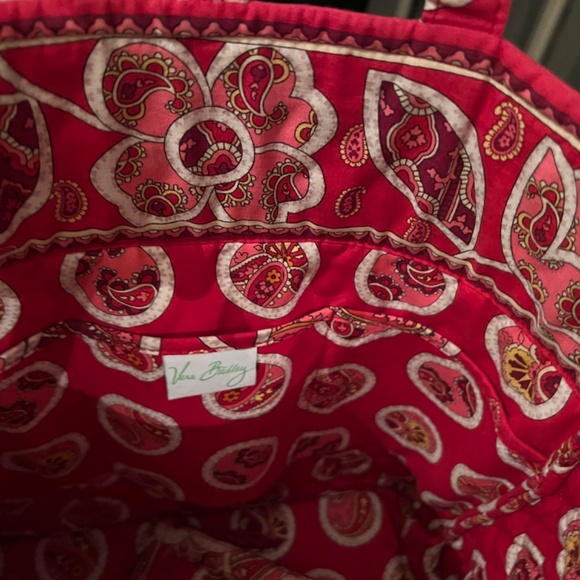 Vera Bradley Tote, wallet, and ID Wallet  in Rosy Posy Pattern - Picture 3 of 11